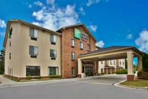 Гостиница Holiday Inn Express Hotel & Suites Buford NE - Lake Lanier Area, an IHG Hotel  Бафорд